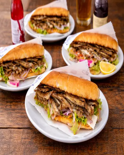 4 'LÜ İNDİRİMLİ EKMEK ARASI HAMSİ